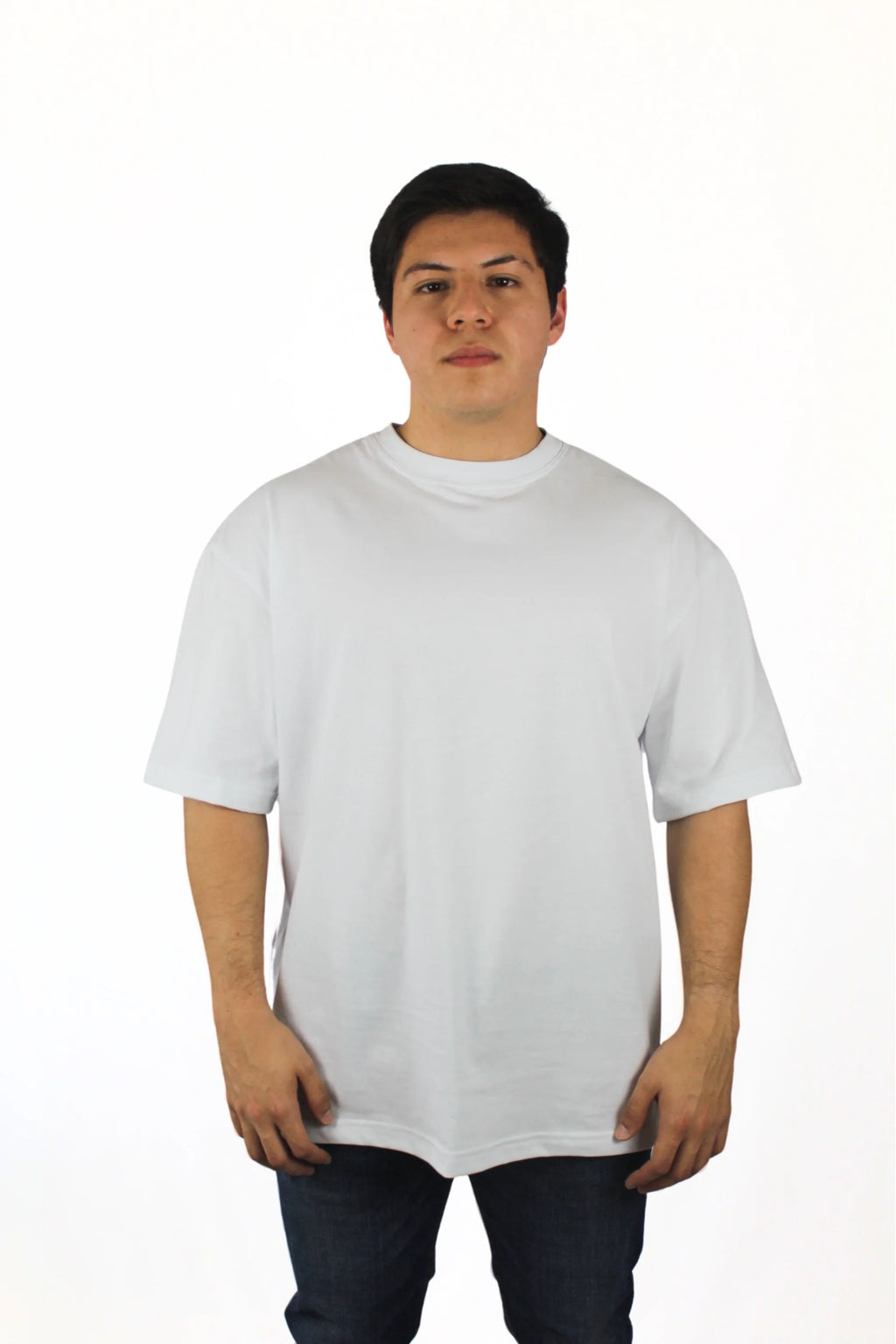 WHITE 250 GSM OVERSIZE